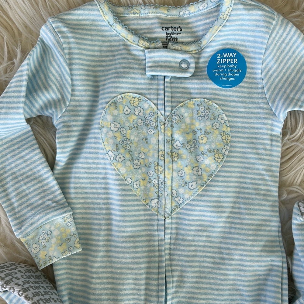 NWT 2 Carter’s Footed Pajamas